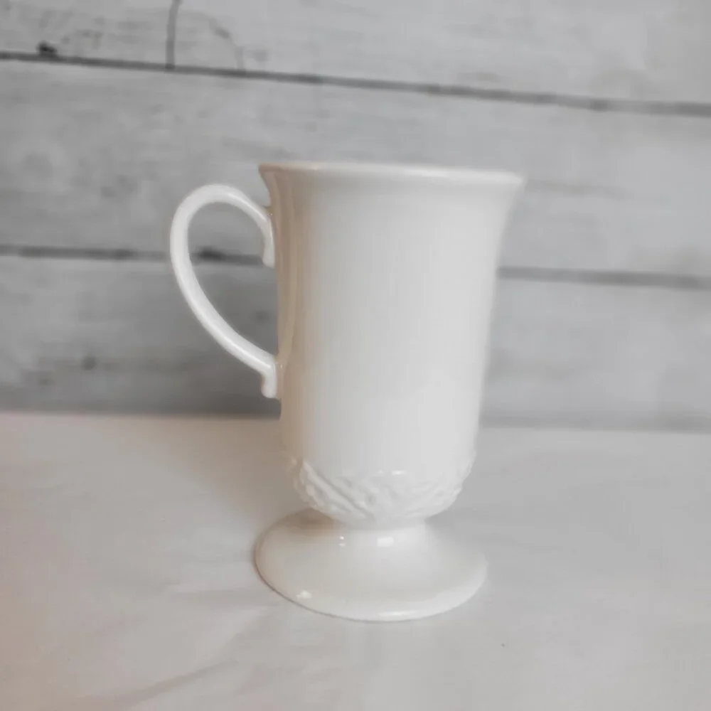 Vintage Russ Celtic Blessings Mug Stoneware Coffee White #29259 pedestal trinity